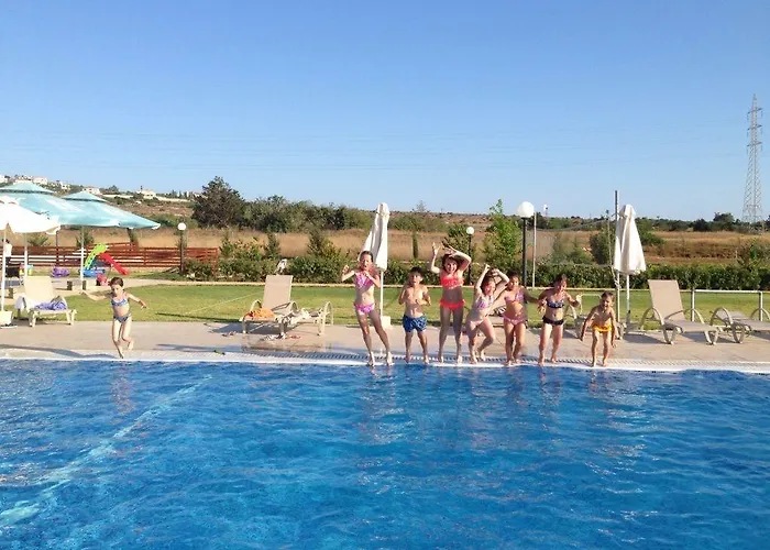 Tennis And Country Club *