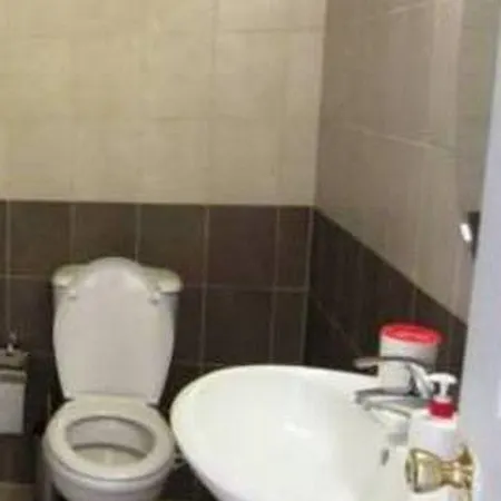 Tennis And Country Club * פרוטאראס