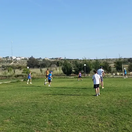 Tennis And Country Club 빌라 프로타라스