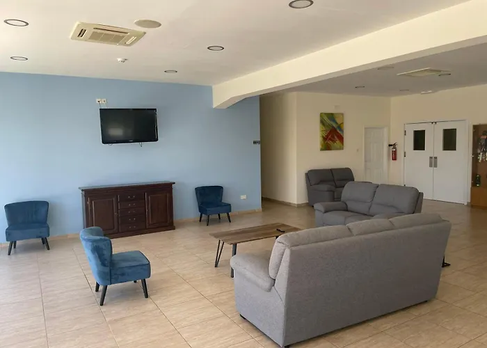 Willa Tennis And Country Club Protaras