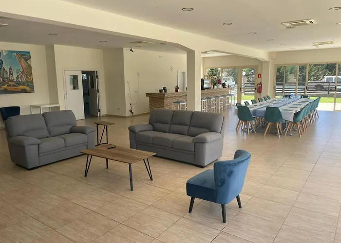 Tennis And Country Club *