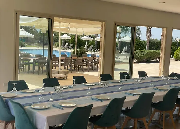 Willa Tennis And Country Club Protaras