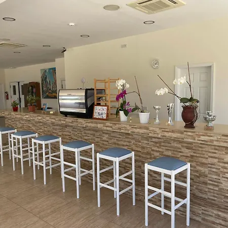 Tennis And Country Club Вилла