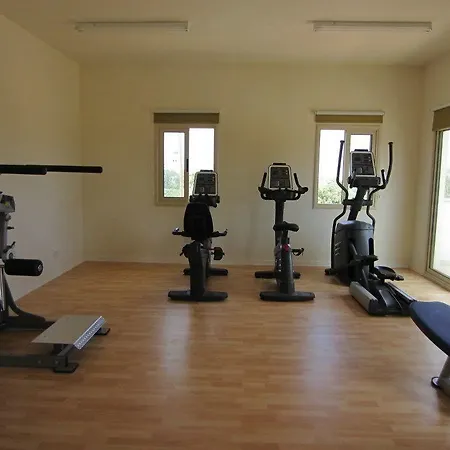 Tennis And Country Club Вилла *